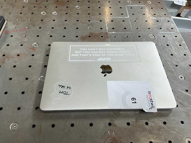 Apple macbook pro laptop - afbeelding 2 van  4