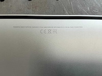 Apple macbook pro laptop - afbeelding 4 van  4