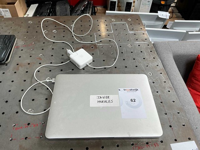 Apple macbook pro laptop - afbeelding 1 van  4