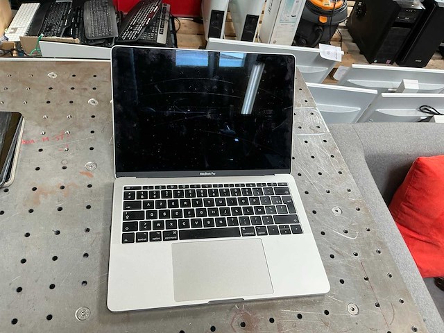 Apple macbook pro laptop - afbeelding 1 van  6