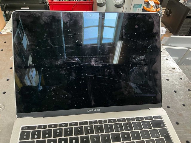 Apple macbook pro laptop - afbeelding 3 van  6