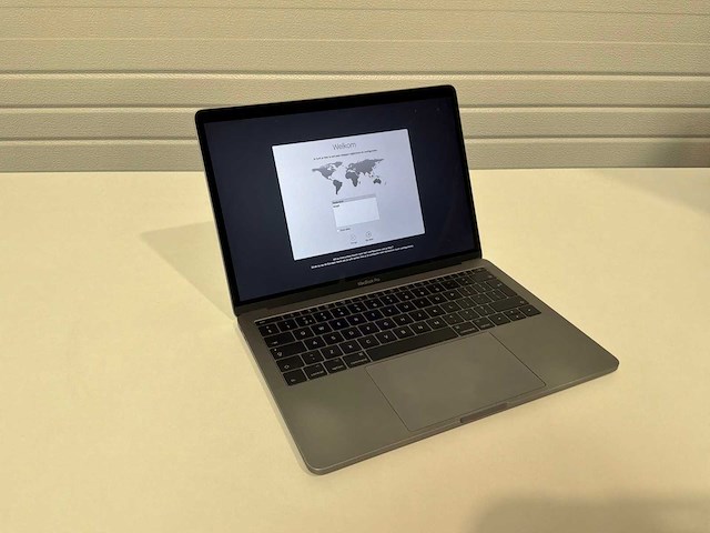 Apple macbook pro - afbeelding 1 van  7