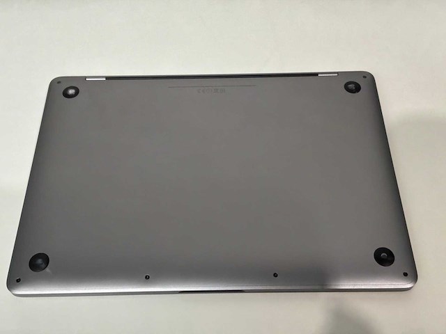 Apple macbook pro - afbeelding 7 van  7