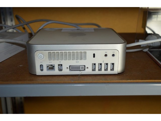 Apple mini mac 1.83, 3 smartphones, compact camera hp e337, compact camera sony cybershot, 2 speelgoed auto - afbeelding 4 van  8