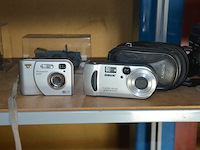 Apple mini mac 1.83, 3 smartphones, compact camera hp e337, compact camera sony cybershot, 2 speelgoed auto - afbeelding 5 van  8