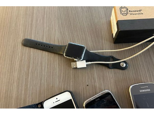 Apple watch, 7 gsm's - afbeelding 6 van  6