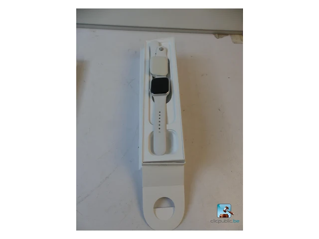 Apple watch - afbeelding 1 van  7