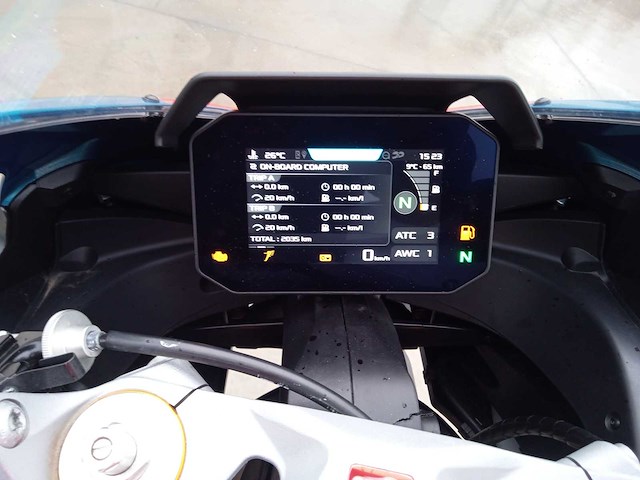 Aprilia - rs 660 - motorfiets - afbeelding 10 van  14