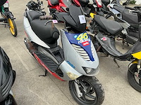 Aprilia 46 racing scooter - afbeelding 3 van  8