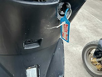 Aprilia 46 racing scooter - afbeelding 7 van  8