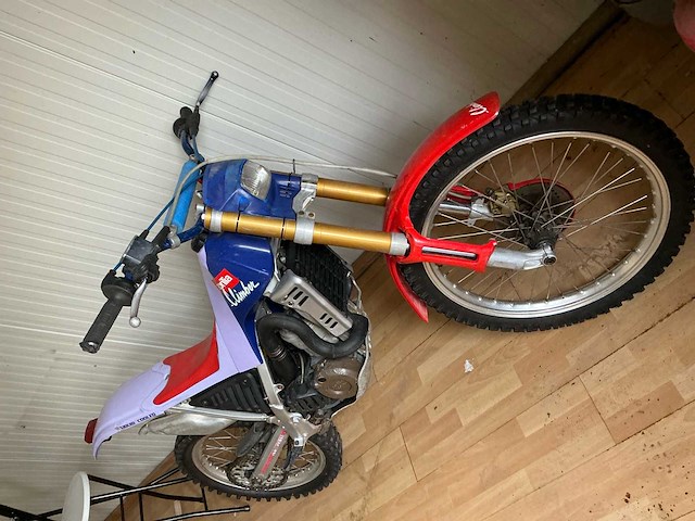 Aprilia climber motorfiets - afbeelding 2 van  4