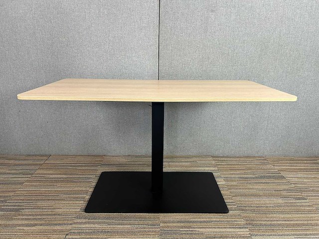 Aps - - vergadertafel - afbeelding 1 van  1