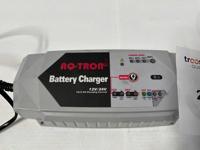 Aq-tron 7000 acculader - afbeelding 2 van  4