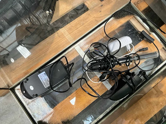 Aquarium toebehoren en accessoires - afbeelding 10 van  11