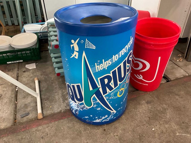 Aquarius en ola afvalemmers en drankenbak (4x) - afbeelding 1 van  2