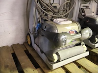 Aquavac zwembad robot - afbeelding 3 van  6