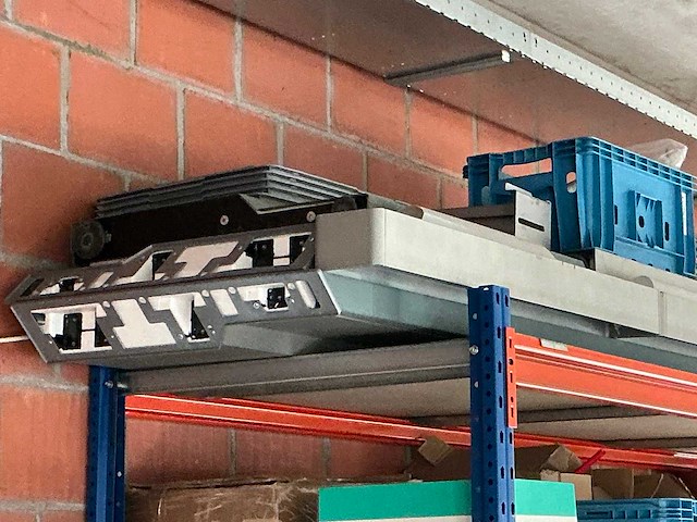 Ar magazijnstelling met inhoud - afbeelding 3 van  13