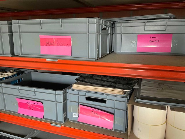 Ar magazijnstelling met inhoud - afbeelding 4 van  6