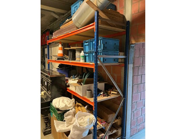 Ar magazijnstelling met inhoud - afbeelding 2 van  6