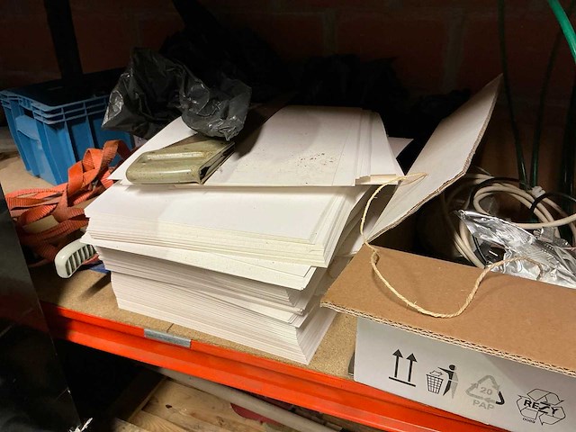 Ar magazijnstelling met inhoud - afbeelding 5 van  6