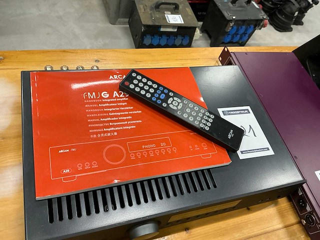 Arcam a29 homecinema-versterker - afbeelding 3 van  3