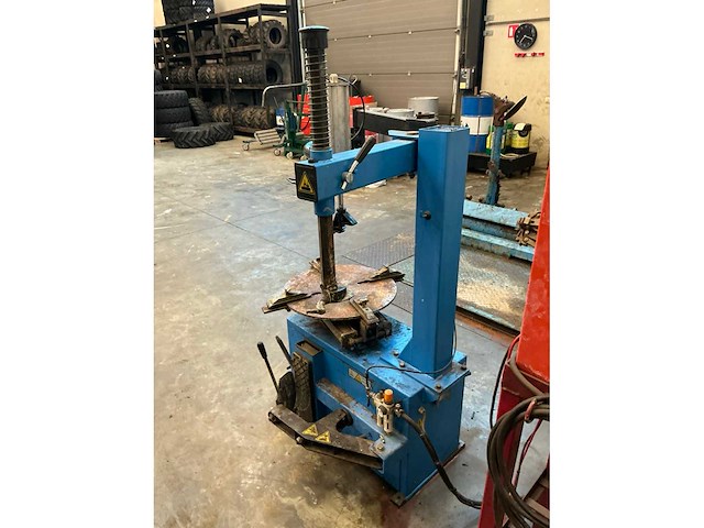 Arch auto equipment aae-c120 banden de-en montageapparaat - afbeelding 4 van  4