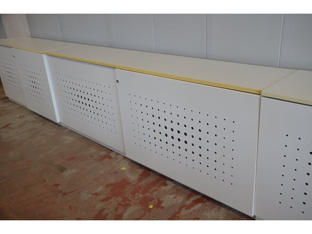 Archiefkast met 2 schuifdeuren (gesloten), 240x50x90 cm - afbeelding 1 van  5