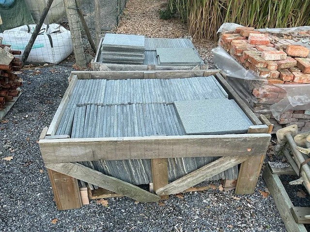 Arduin 30m2 natuursteen tuintegel - afbeelding 1 van  4