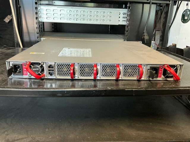 Arista dcs-7050sx-72q wifi, router & switch - afbeelding 5 van  5