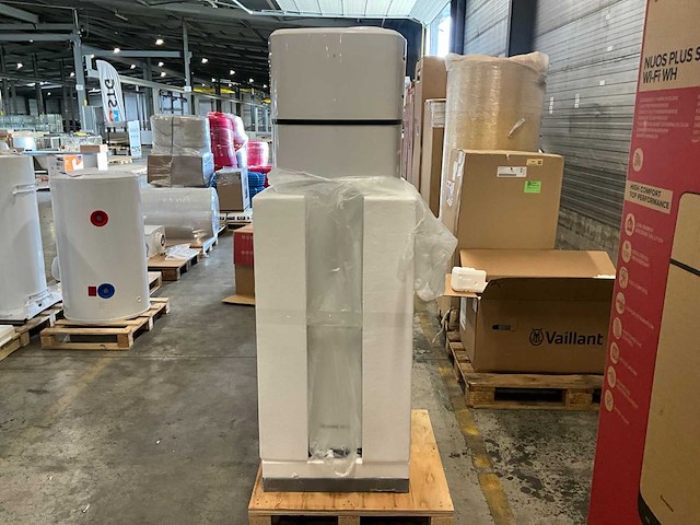Ariston nuos plus wi-fi 150 wh cod.3629147 warmtepompboiler - afbeelding 1 van  6