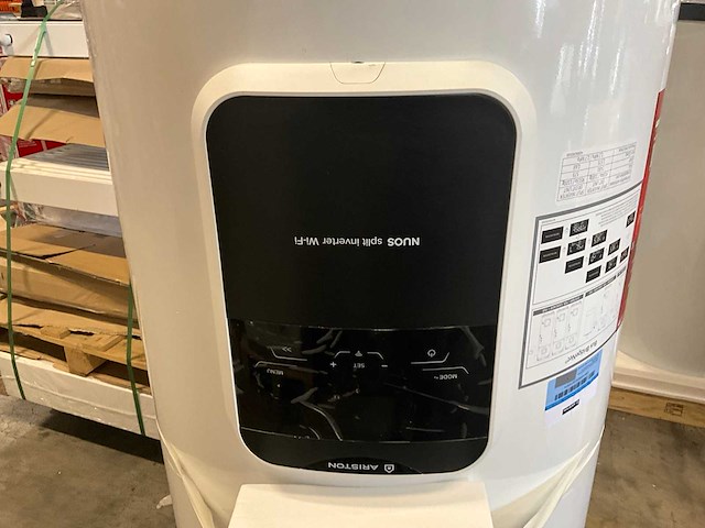 Ariston nuos split inverter tank cod.3069749 - afbeelding 2 van  8