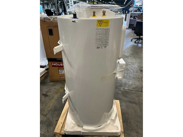 Ariston nuos split inverter tank cod.3069749 - afbeelding 5 van  8