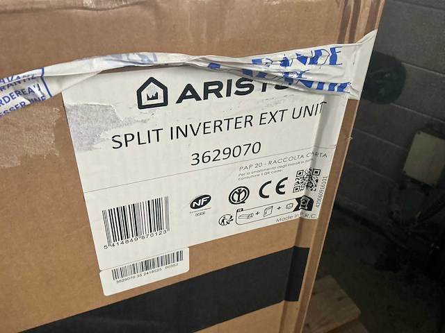 Ariston split inverter buiten unit - afbeelding 4 van  8