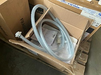 Ariston split inverter buiten unit - afbeelding 5 van  8