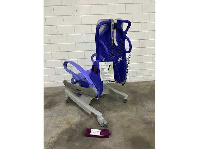 Arjo - carendo - elektrische douchestoel toiletstoel - afbeelding 4 van  5