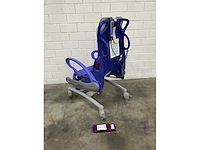 Arjo - carendo - elektrische douchestoel toiletstoel - afbeelding 4 van  5