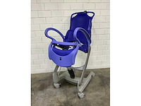 Arjo - carendo - elektrische douchestoel toiletstoel - afbeelding 3 van  5