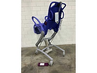 Arjo - carendo - elektrische douchestoel toiletstoel - afbeelding 4 van  5