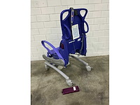 Arjo - carendo - elektrische douchestoel toiletstoel - afbeelding 4 van  5