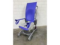 Arjo - carino - elektrische douchestoel toiletstoel - afbeelding 2 van  5