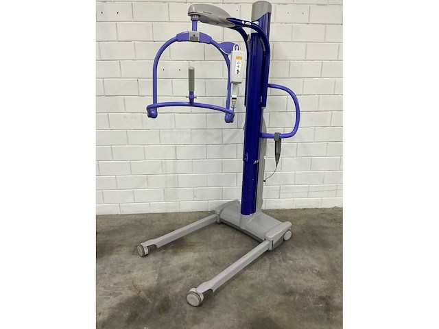 Arjo - maxi move - passieve tillift - afbeelding 3 van  7