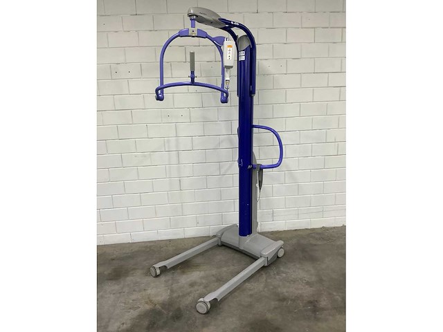 Arjo - maxi move - passieve tillift - afbeelding 5 van  7