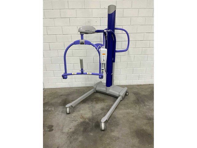 Arjo - maxi move - passieve tillift - afbeelding 3 van  7