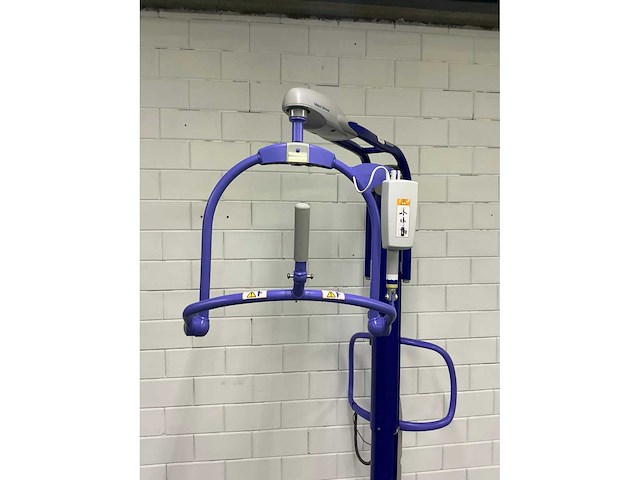 Arjo - maxi move - passieve tillift - afbeelding 5 van  7