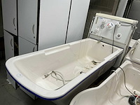 Arjo primo hoog/laag ziekenhuisbad - afbeelding 1 van  5