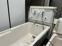 Arjo primo hoog/laag ziekenhuisbad - afbeelding 3 van  5