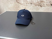 Armani pet - afbeelding 1 van  3