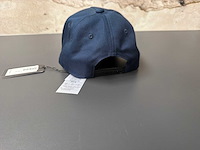 Armani pet - afbeelding 3 van  3