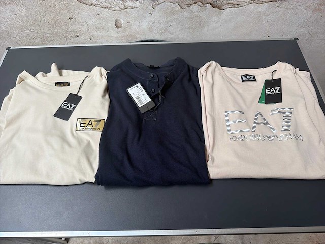 Armani shirt (3x) - afbeelding 1 van  6