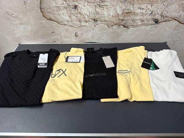 Armani shirt (5x) - afbeelding 1 van  7